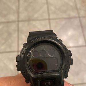 G shock watch ⏰